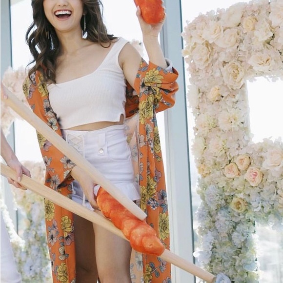 Madame Robe - Picture 2 of 2